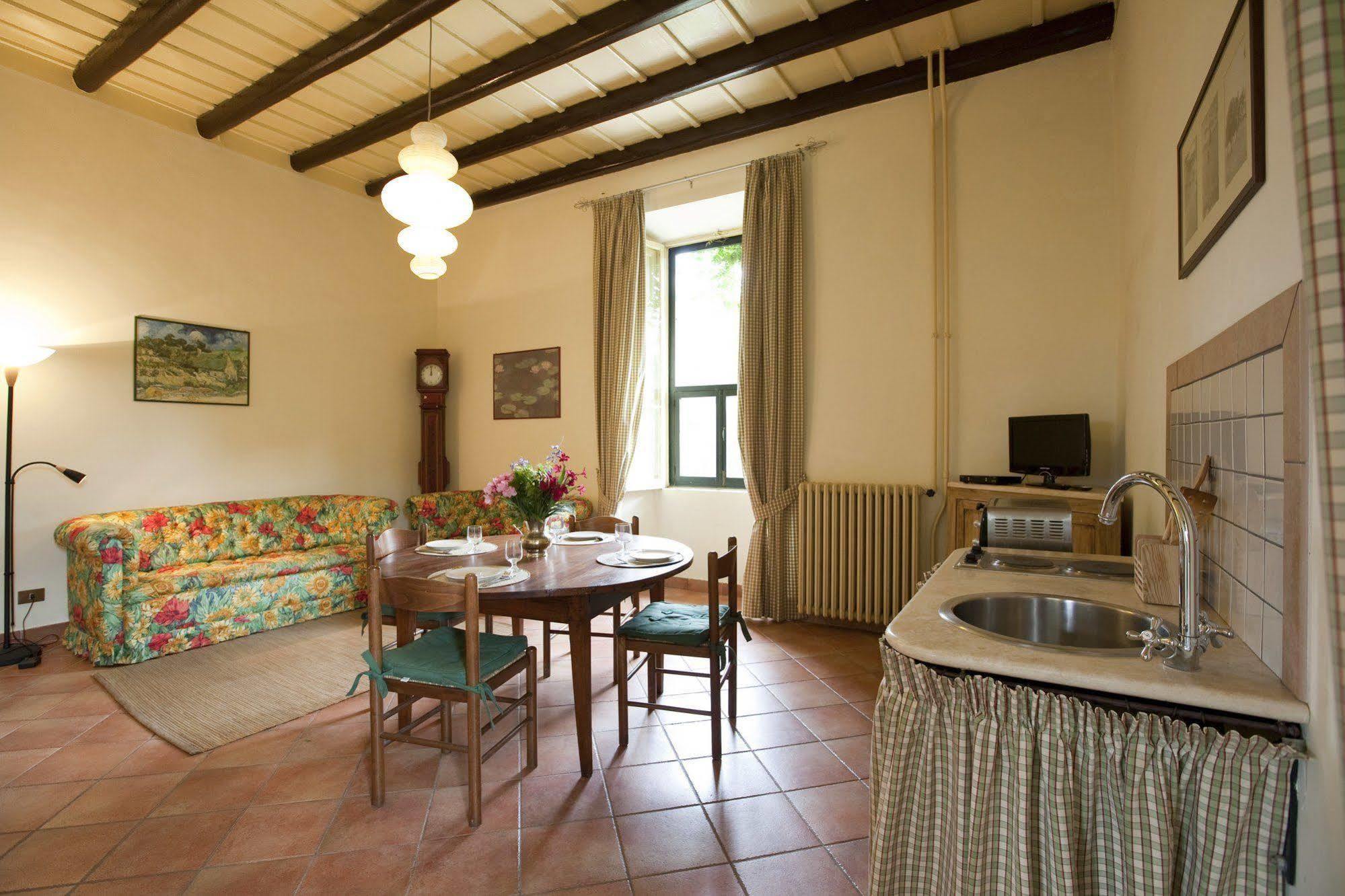 Agriturismo Pantano Borghese Монте-Компатри Экстерьер фото