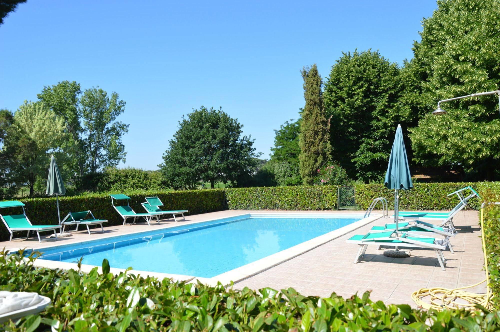 Agriturismo Pantano Borghese Монте-Компатри Экстерьер фото